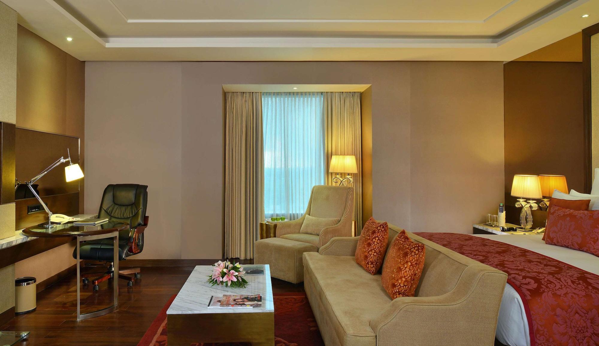 Radisson Blu Jaipur Hotel Екстериор снимка