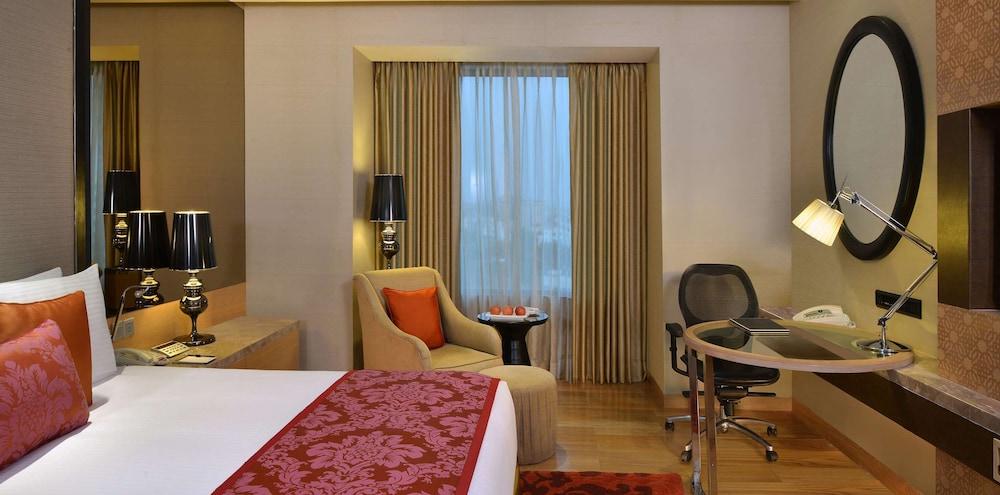 Radisson Blu Jaipur Hotel Екстериор снимка