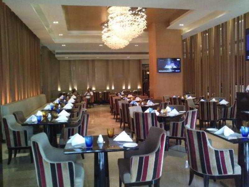 Radisson Blu Jaipur Hotel Екстериор снимка